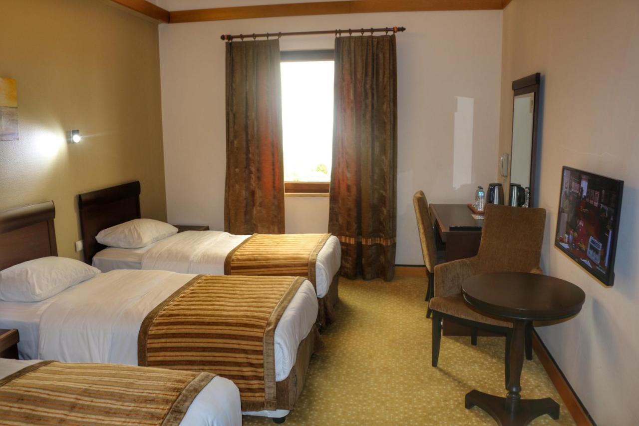 Sogutlu  Hotel Lazlakar מראה חיצוני תמונה