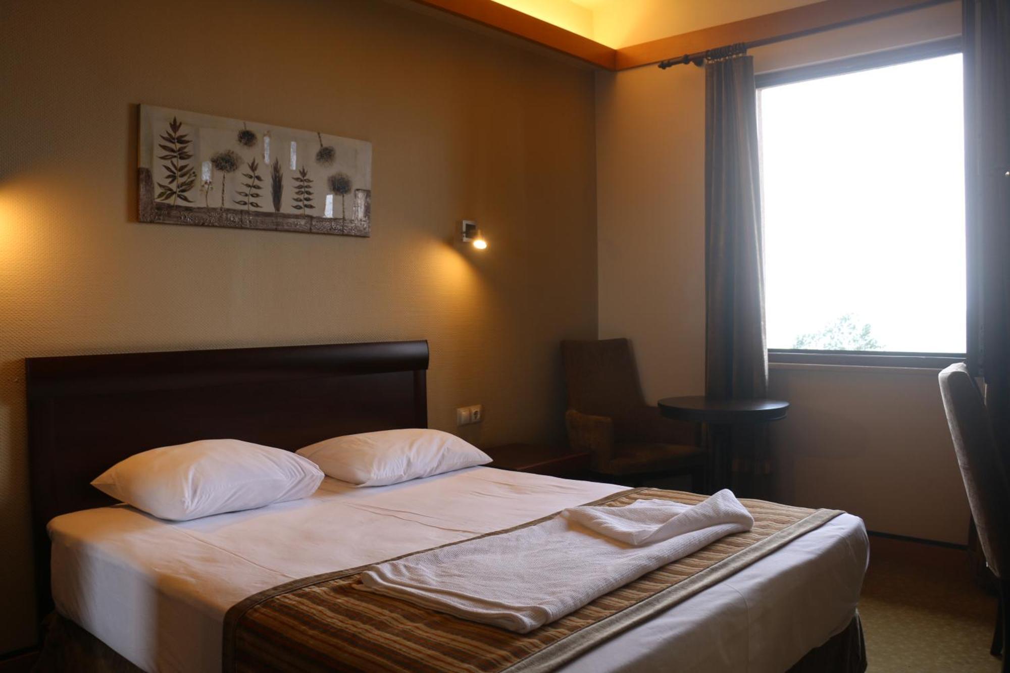 Sogutlu  Hotel Lazlakar מראה חיצוני תמונה